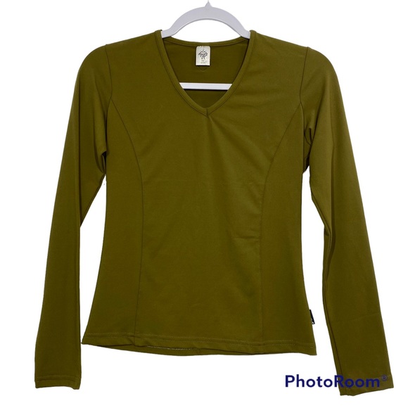 PrAna Nylon V neck green long sleeve athletic top. - Picture 2 of 10